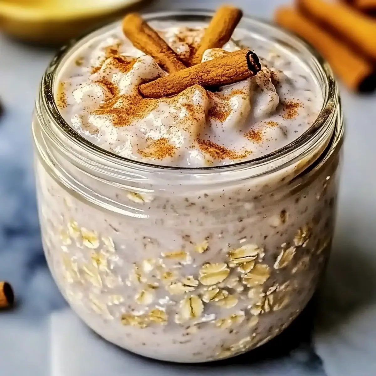 Cinnamon Roll Overnight Oats